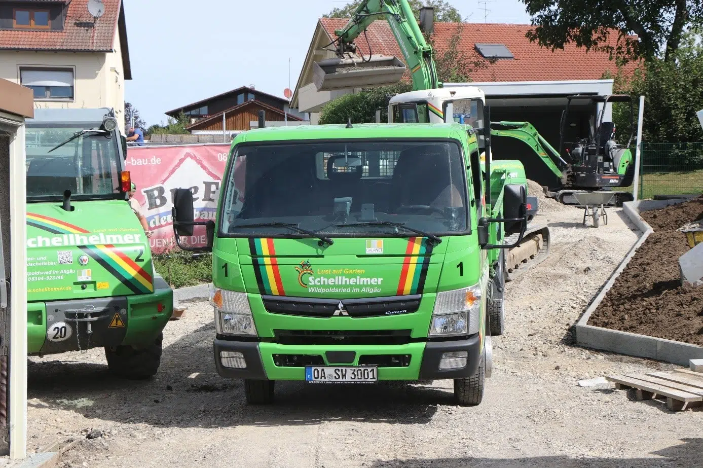 La société Schellheimer Garten- und Landschaftsbau GmbH transforme les rêves de jardinage de ses clients en réalité. Pour les tâches de transport, les professionnels de l'aménagement paysager misent sur le FUSO Canter.